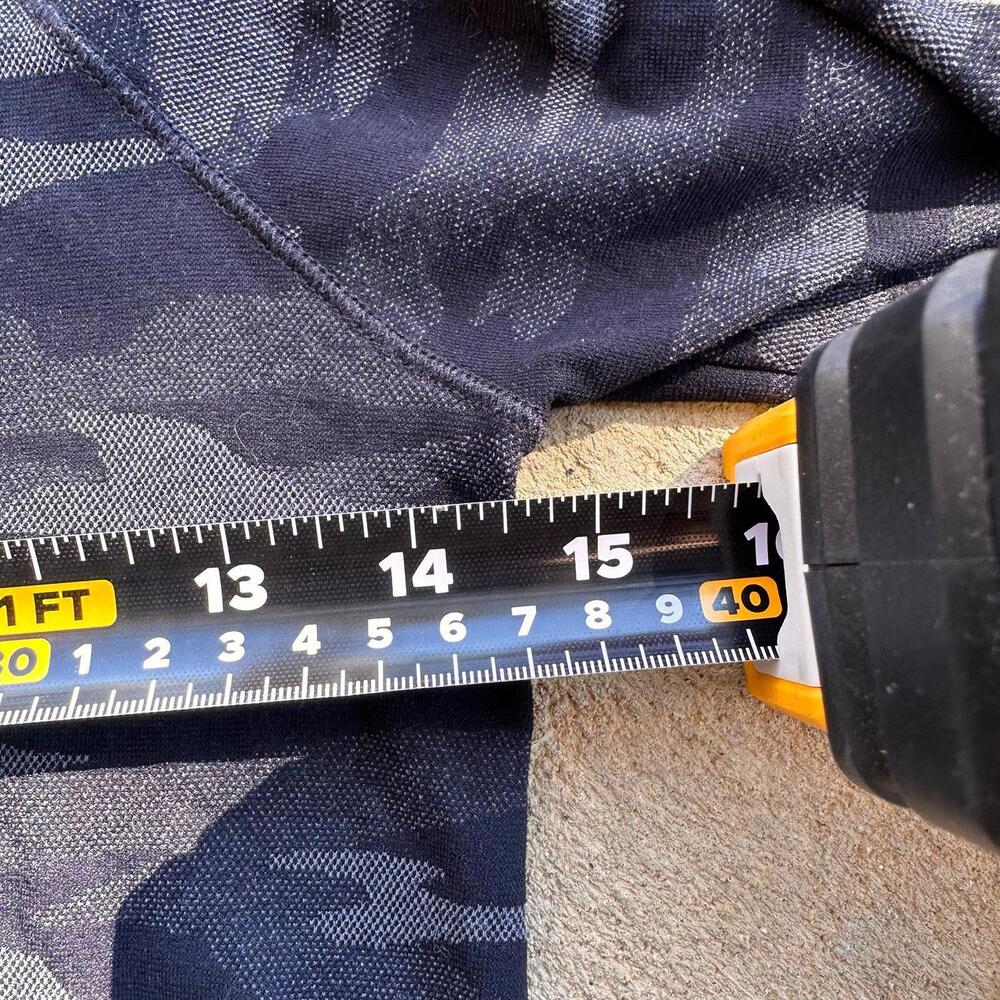 Athleta Girl Printed Power Up Camo‎ Top Medium 8-10 - Picture 3 of 3